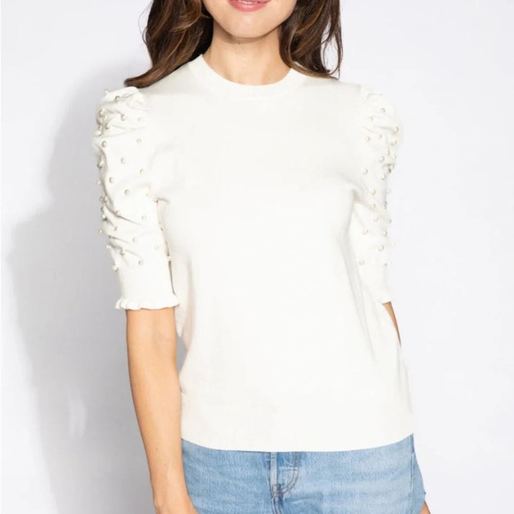 S’Edge‎ Chelsea White Sweater with Pearl Accents on Sleeves Size Medium - Picture 1 of 6